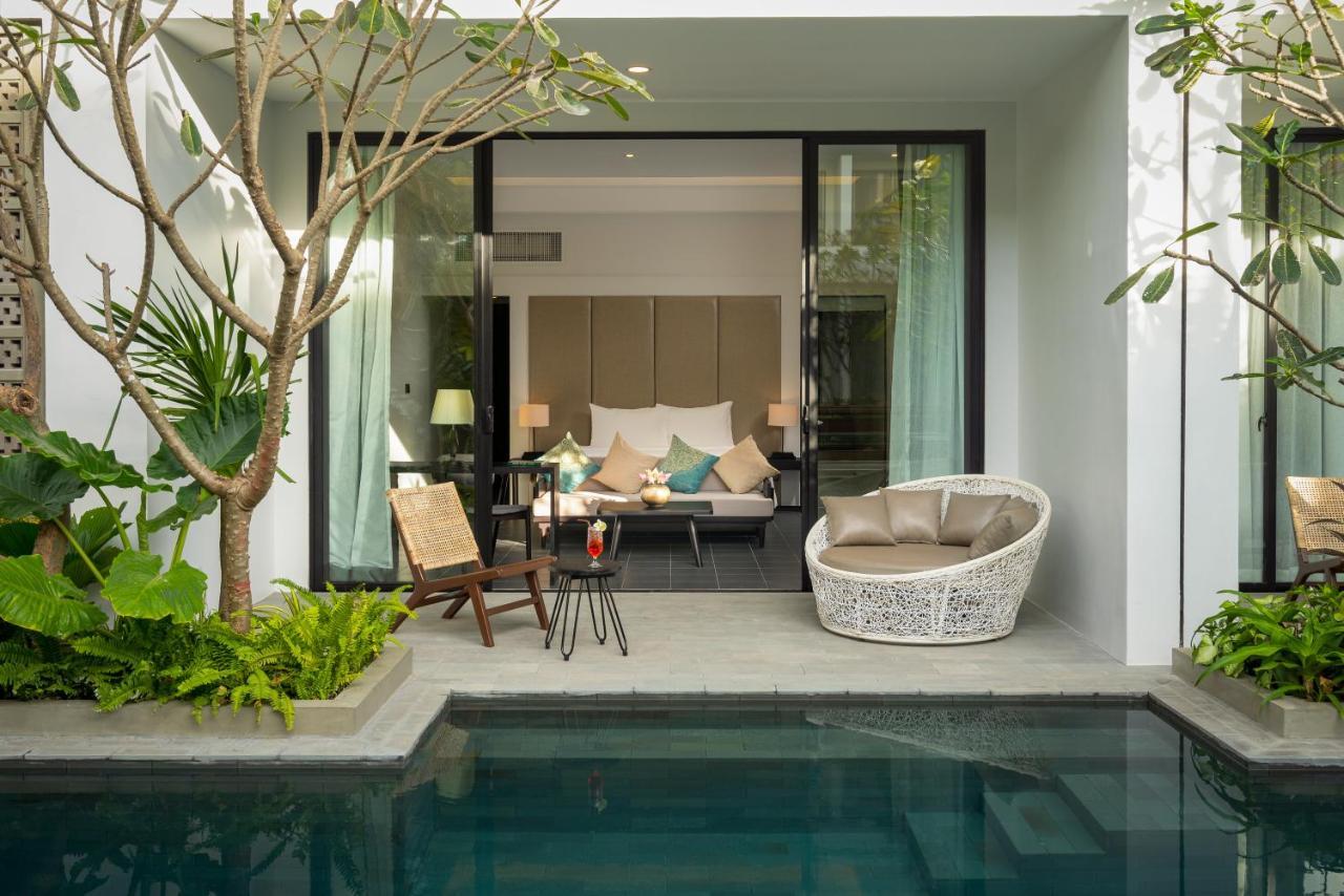 Eightfold Urban Resort Siem Reap Exterior photo A pool villa at The Sukhothai